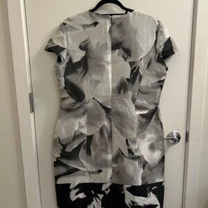 Carolina Herrera Floral Print Sheath Dress